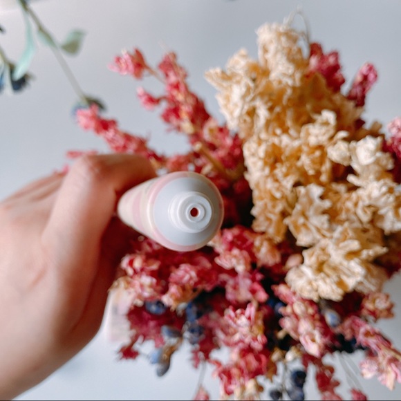 Benefit Porefessional Pear Primer - Picture 3 of 4